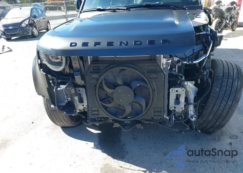 2025 Land Rover Defender 130 P400 X-Dynamic Se z USA, uszkodzony, nr VIN SALE2FEU4S2410234